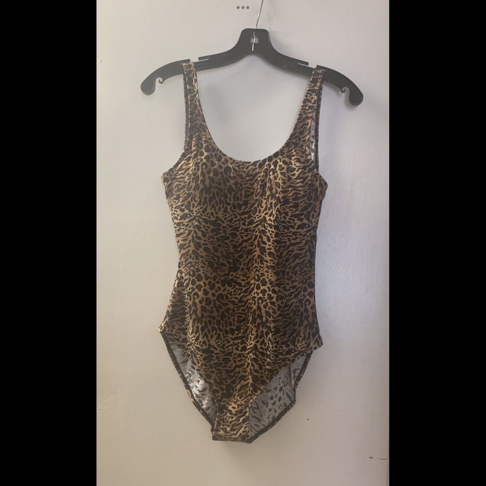 🌟Tank Style One Piece Swimsuit